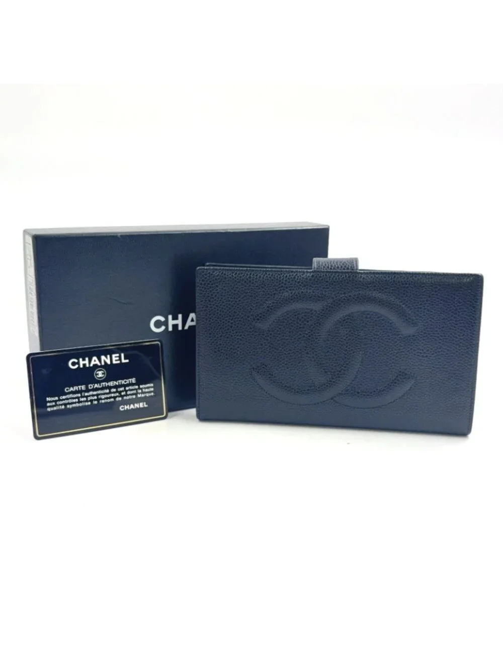 Chanel CC Logo Caviar Leather Black Bifold Wallet Gold